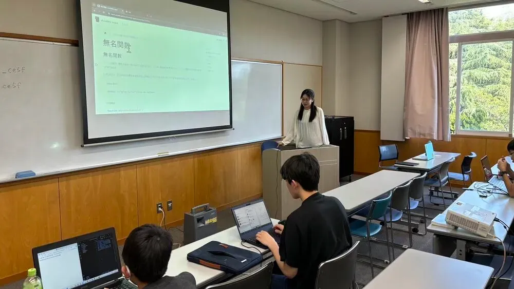 5 月 4 日の午後の様子